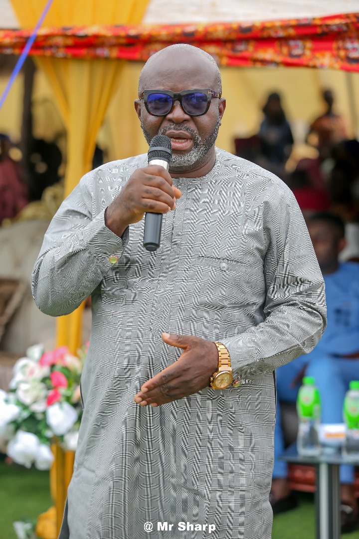 MAYOR OF AROCHUKWU LGA FELICITATES WITH THE PEOPLE OF AROCHUKWU, ABIANS ON INDEPENDENCE DAY ANNIVERSARY