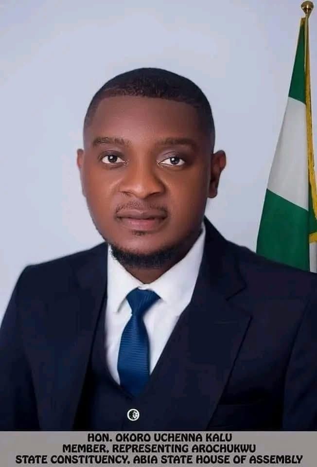 Just In: AROCHUKWU STAKEHOLDERS PASS VOTE OF CONFIDENCE ON ABIA MAJORITY LEADER, HON UCHENNA OKORO.