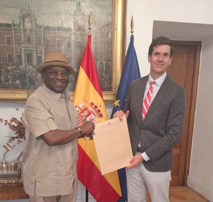Abia Former Governor, Ikpeazu Presents Diplomatic Credentials to Spain, Begins Ambassadorial Duties